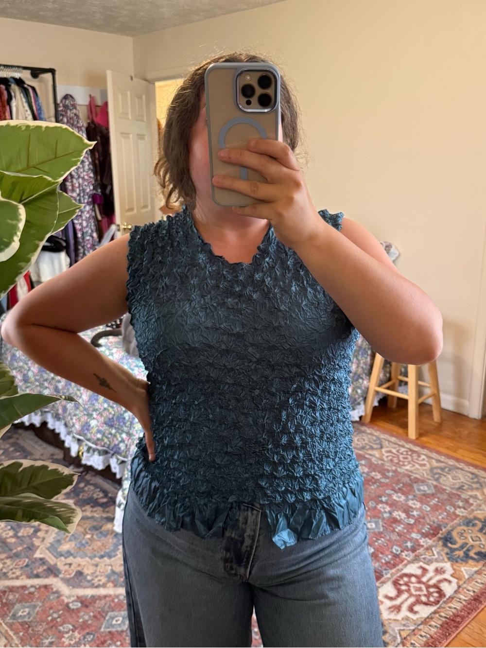 Y2K blue scrunch tank top